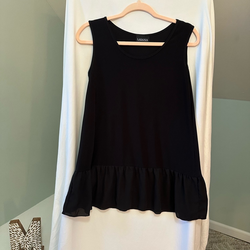 LASANIA Black Sleeveless Women's Top with ruffles on bottom Size Large - Picture 2 of 8